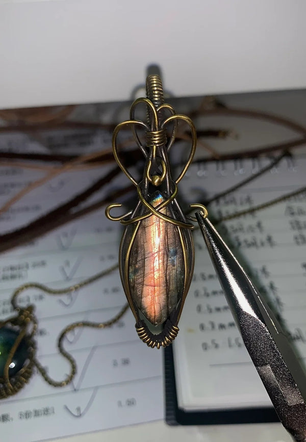 Labradorite copper wire-wrapped pendant for energy pendant