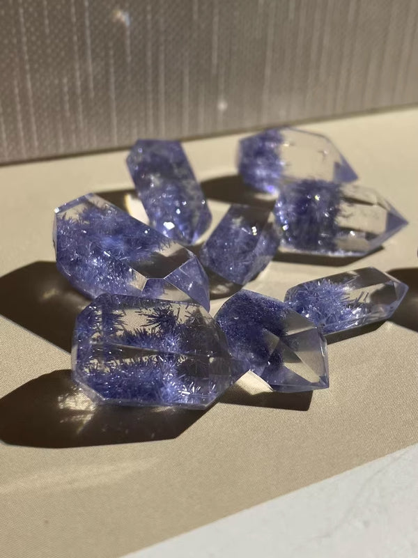Collection level-Dumortierite crystals