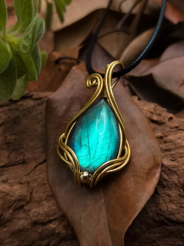 Labradorite Wire-Wrapped Pendant