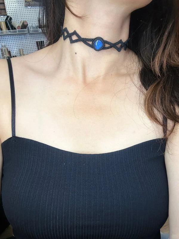 Labradorite crystal choker necklace for women
