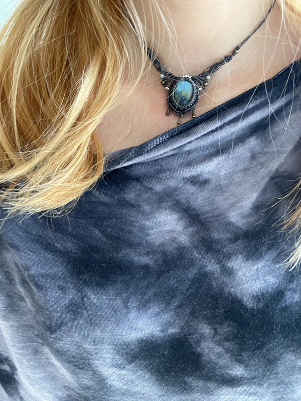 Labradorite Protection Necklace-Handwoven Macrame