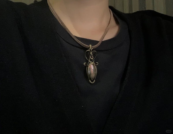 Labradorite copper wire-wrapped pendant for energy pendant