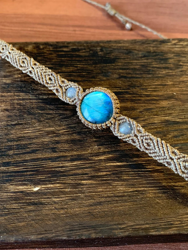 Elegant Labradorite Macrame Necklace