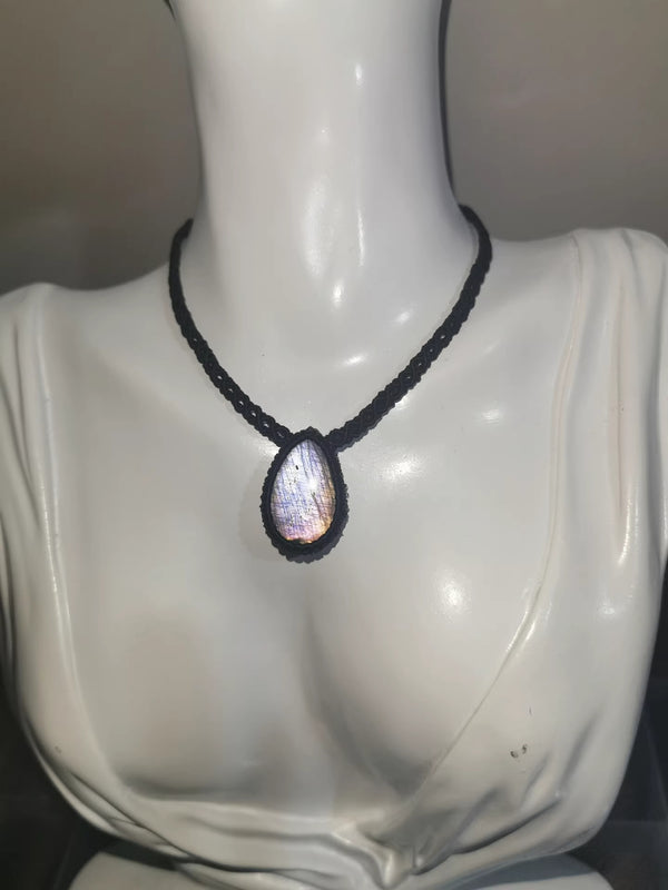 Purple labradorite macrame knots necklace
